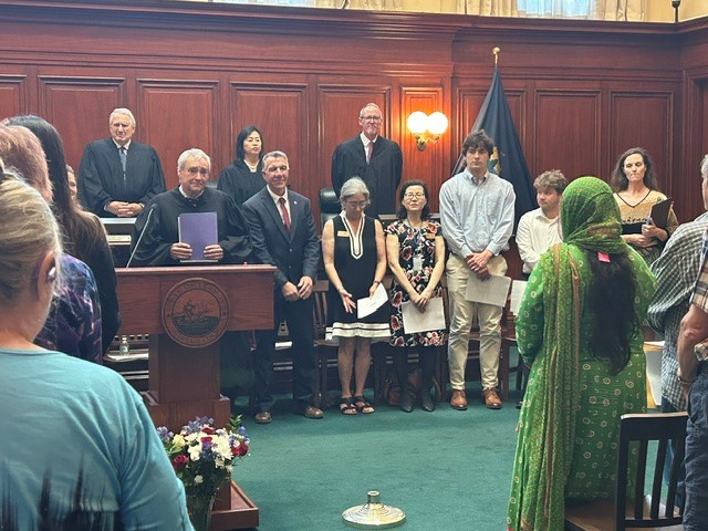 Naturalization ceremony 1
